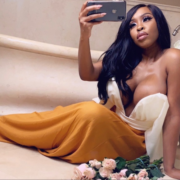 Meet Your Posher, Morgan! - Picture 3 of 8